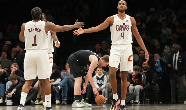 奇异果官网-媒体人：莫布里基本属于不会投篮 米切尔哈登肯定能看出&amp;但不会说