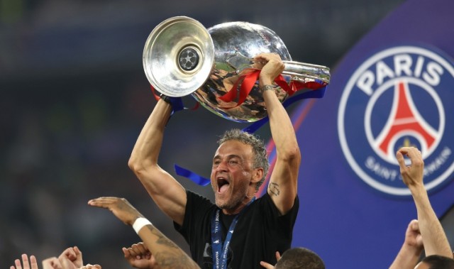 奇异果体育-欧冠冠军主帅！镜报独家：曼联将恩里克作为正式主帅主要目标之一